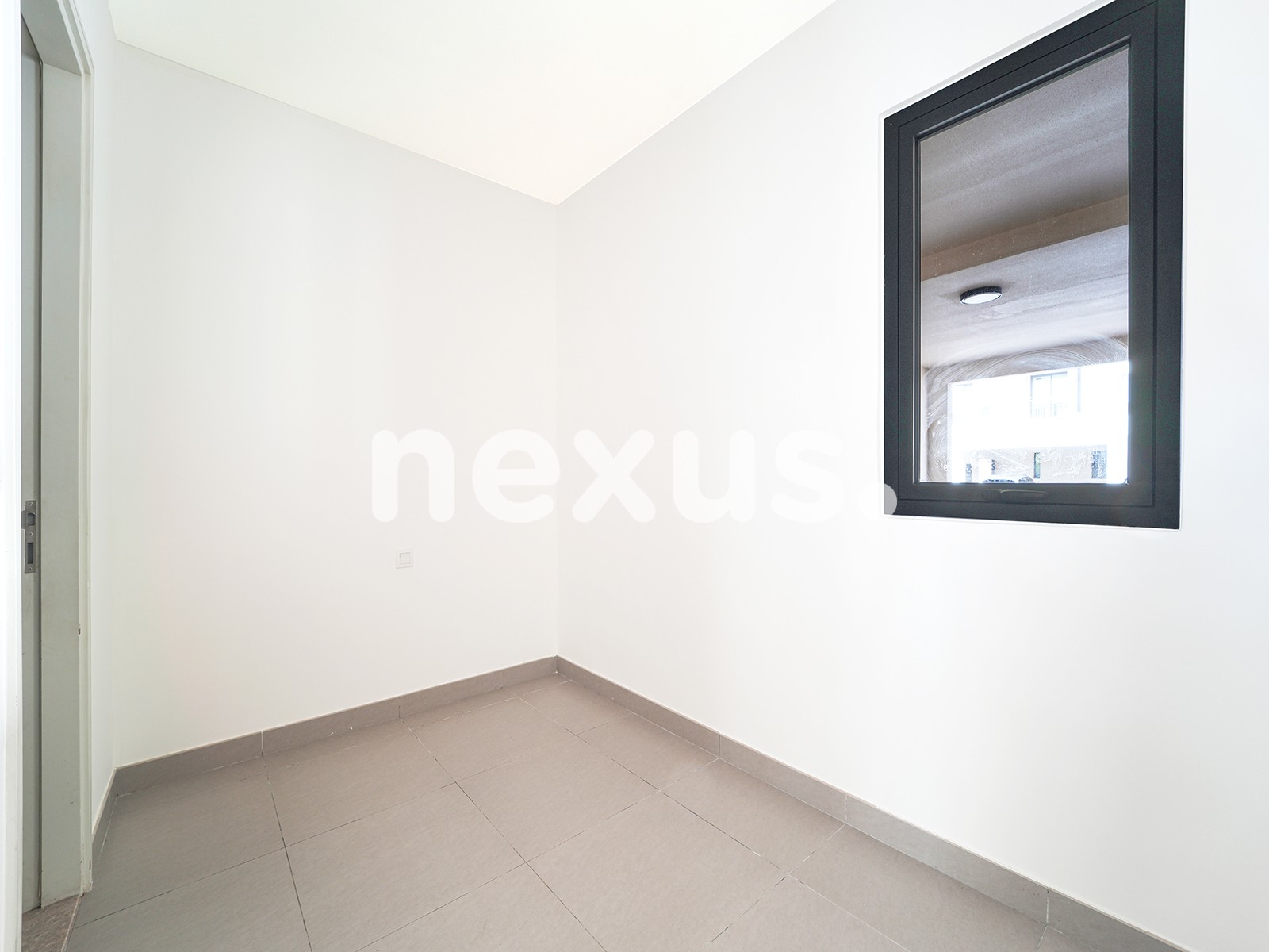 Family Living | Greenbelt | Landscaped Garden