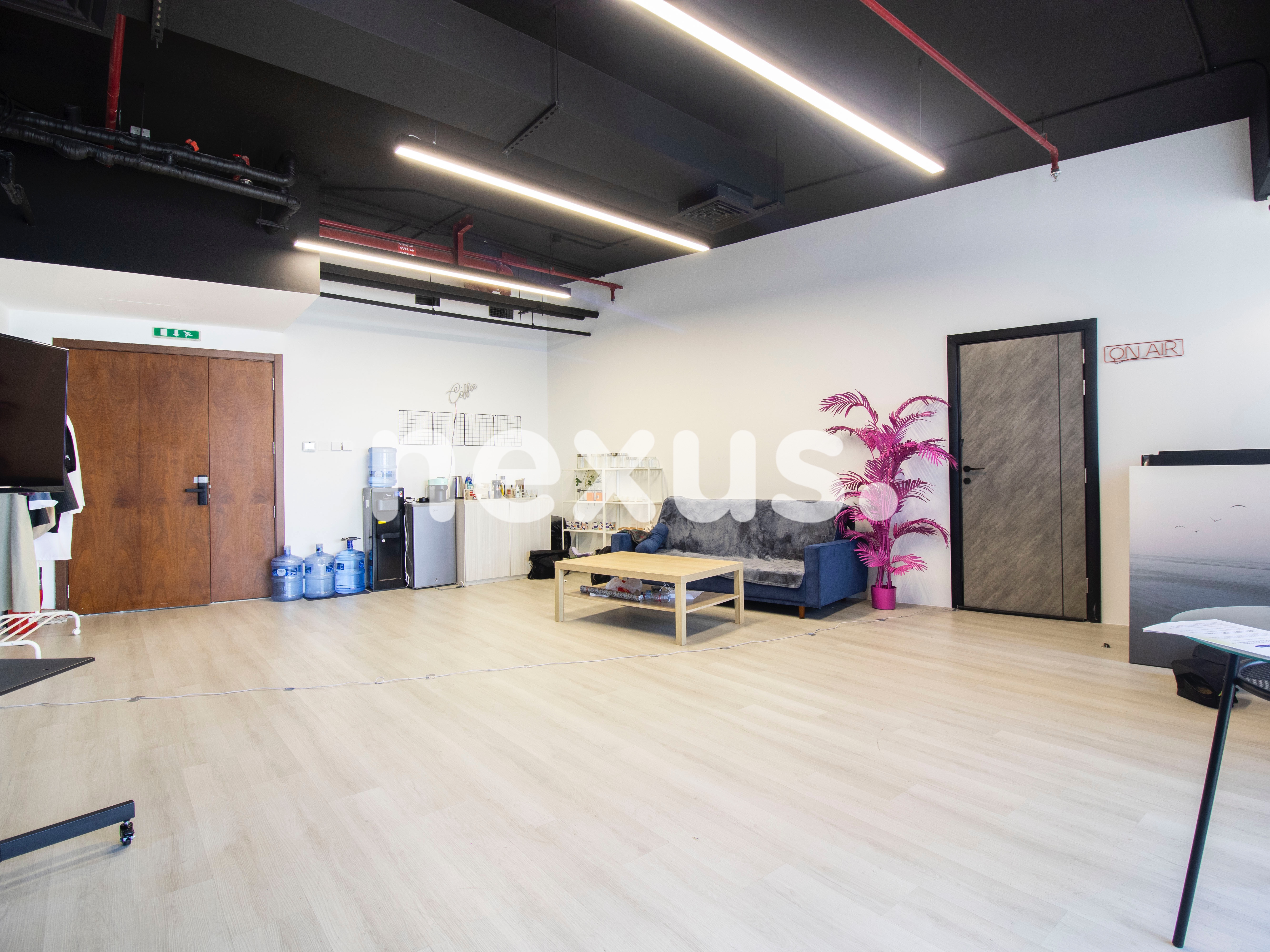 COMMUNITY VIEW | TENANTED | UNFURNISHED