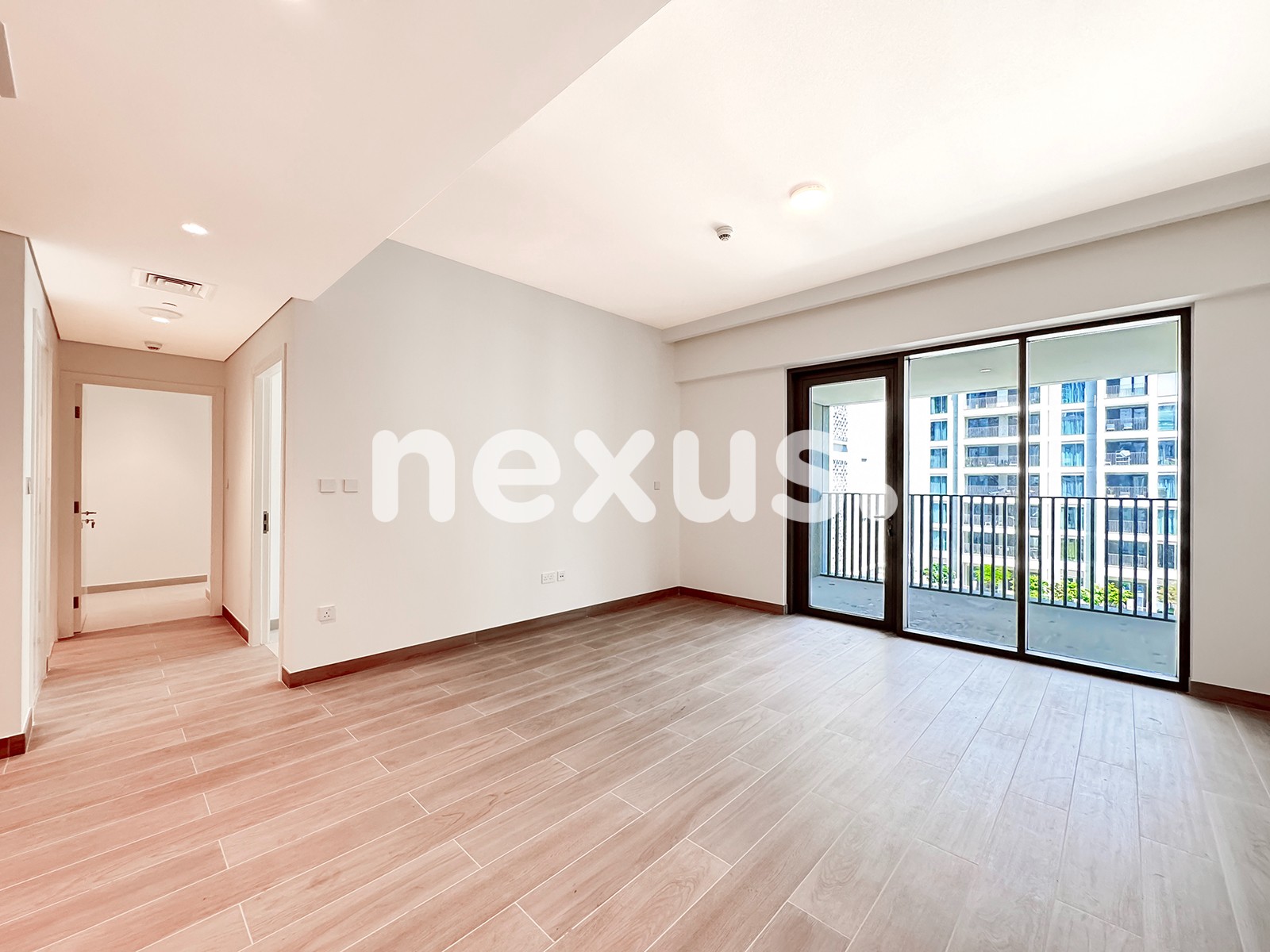 AVAILABLE NOW | COMMUNITY VIEW | NO AGENTS