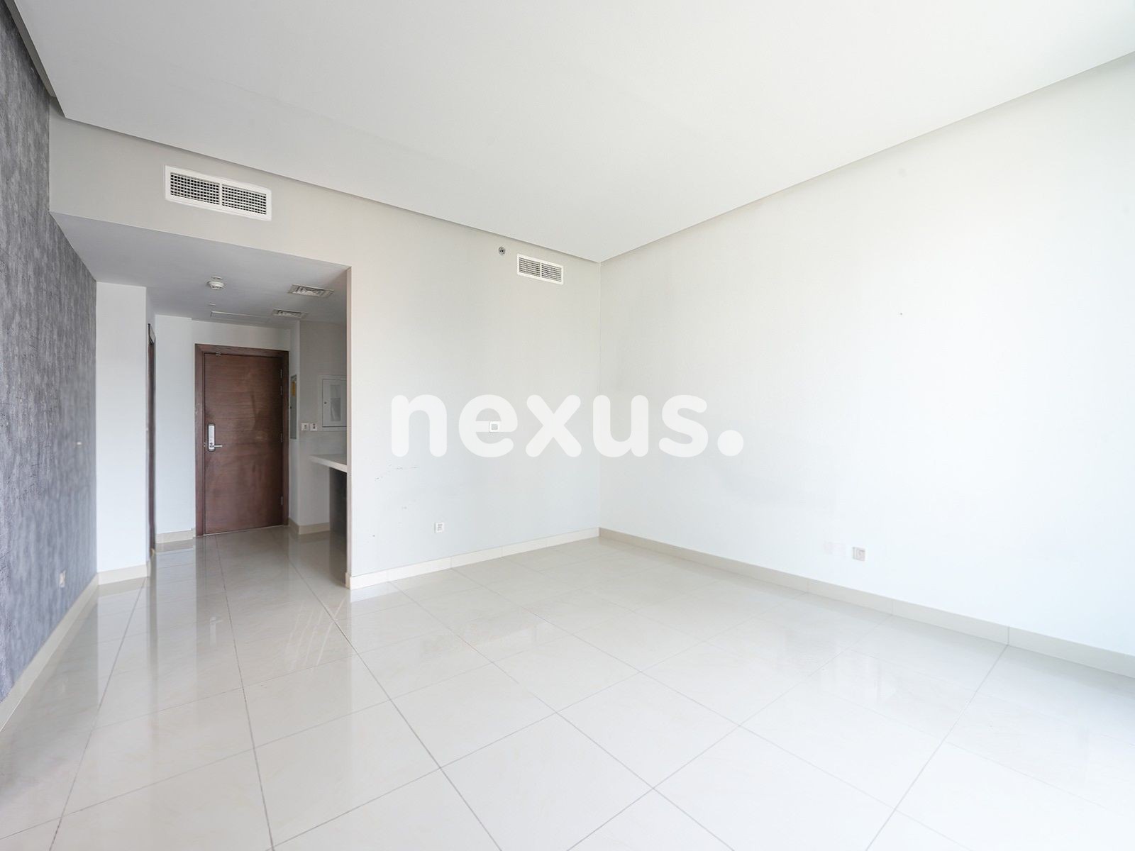 Vacant | Spacious | Balcony | Prime Location