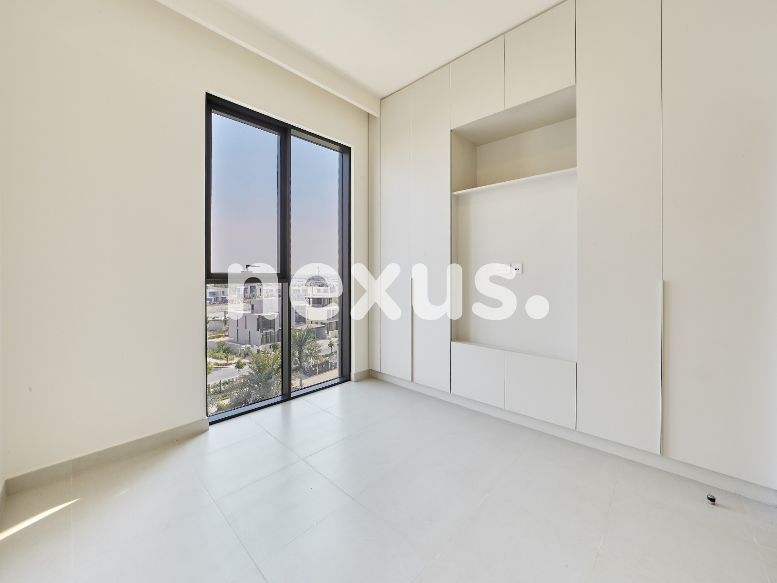 1BD| VILLA AND LAGOON VIEW | TENANTED