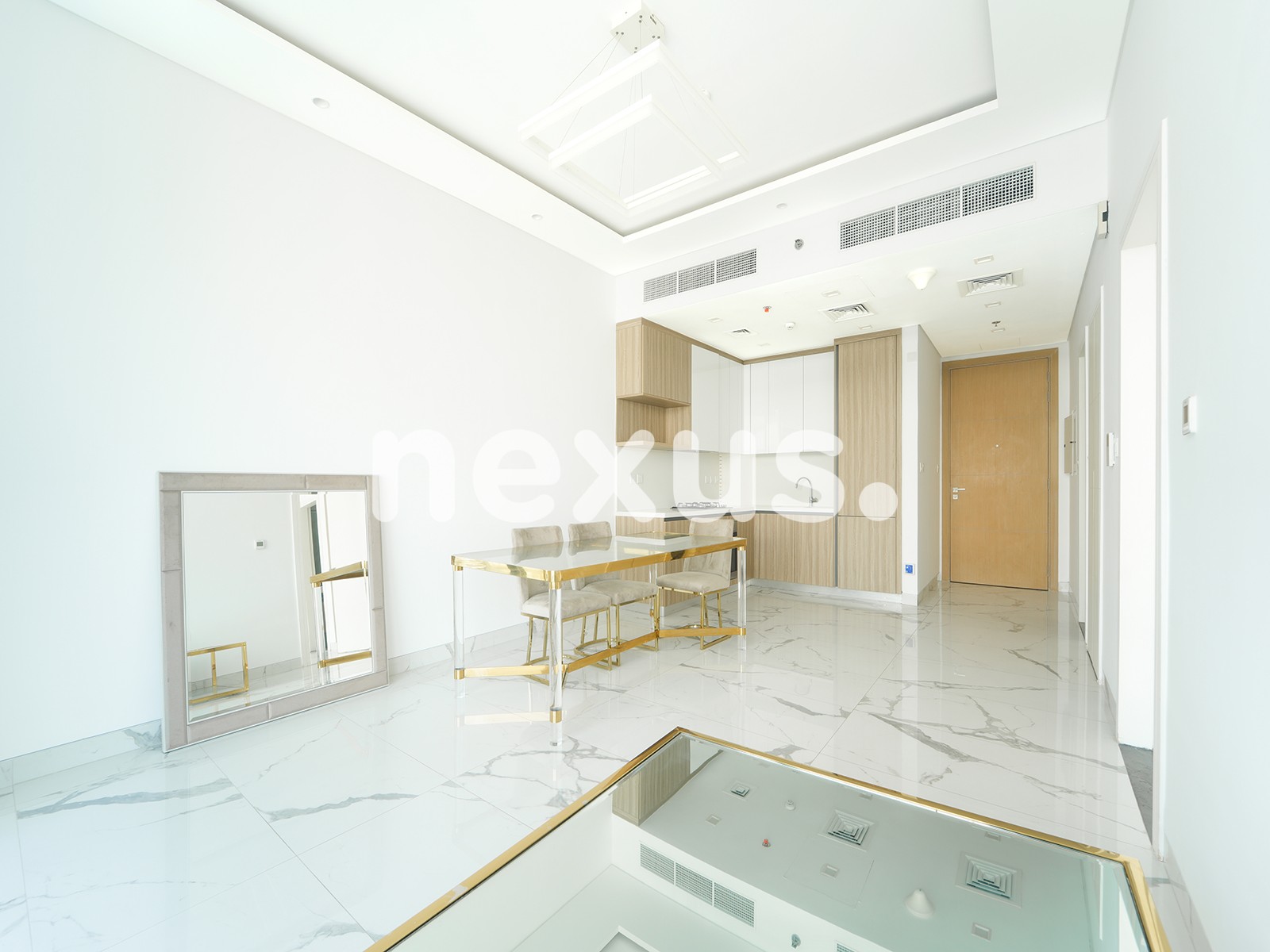 Vacant | High Floor | Pool And Amenities View