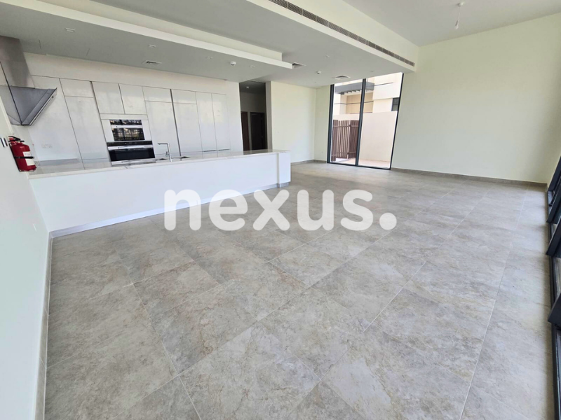 Bright & Spacious | Landscaped | Skyline Views