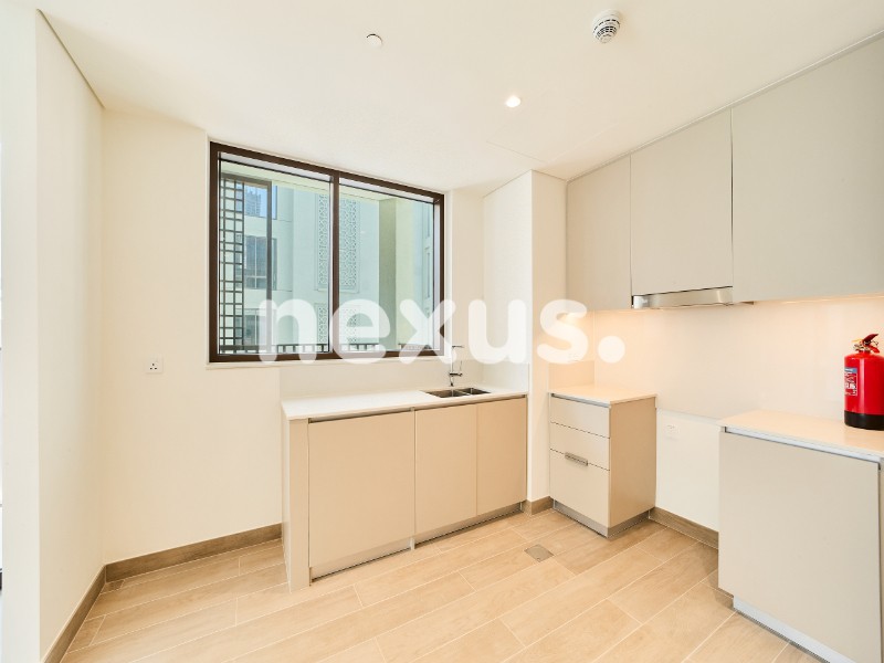 CORNER UNIT | NO AGENTS | TENANTED | EXCLUSIVE